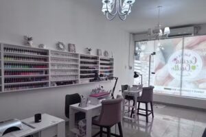 Salon Cecilia cuello