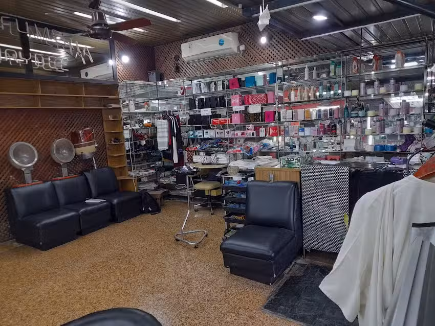 Salon de belleza, peluqueria UNISEX Yuli