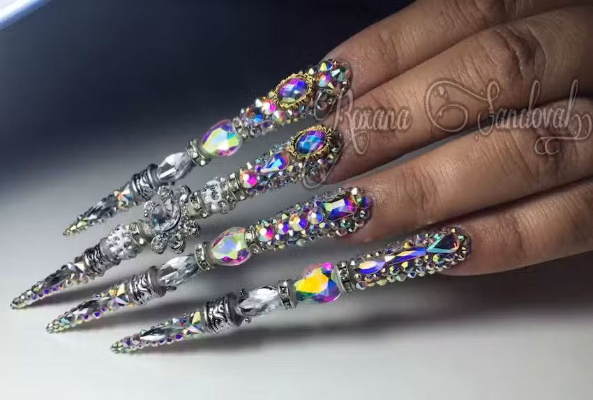 Salon De Belleza, Roxana Sandoval