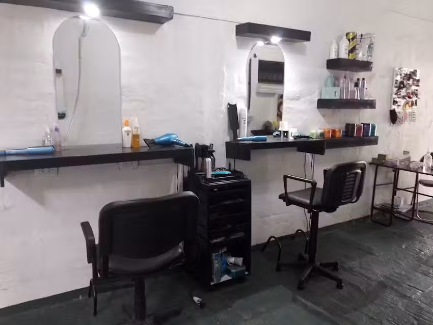 Salon de peluquer&iacute;a TIKT&Oacute;LET