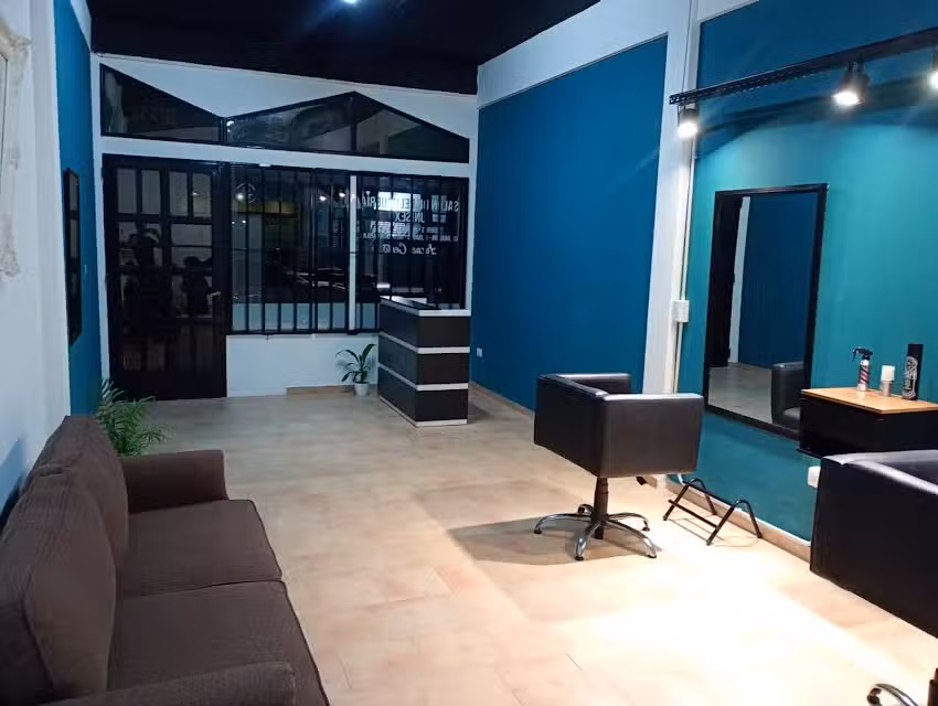Salon de peluqueria unisex &ldquo;Lucas Certo&rdquo;
