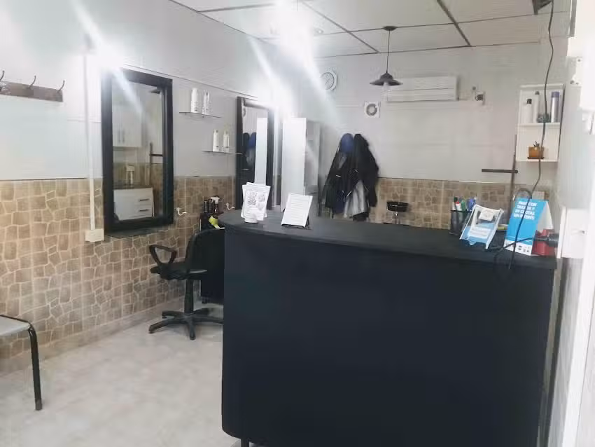 Sal&oacute;n de Peluquer&iacute;a y Belleza &ldquo;Tu Estilo, Tu Esencia&rdquo;