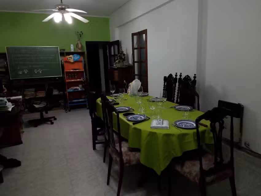 Sal&oacute;n Masculino &ldquo;Dar&iacute;o&rdquo;