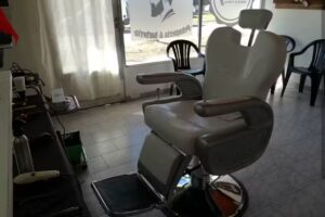 Shelter barberia & peluquería