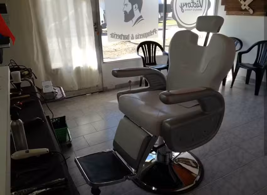 Shelter barberia & peluquer&iacute;a