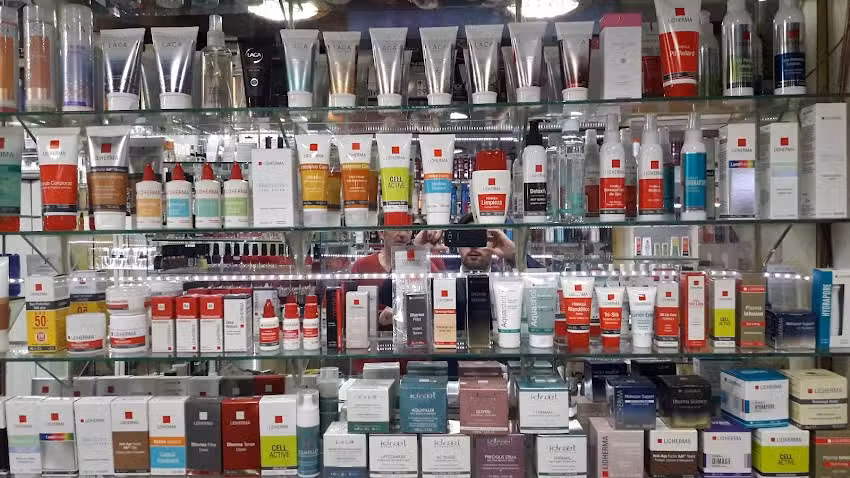 SIN LIMITES Peluquer&iacute;a y venta de productos