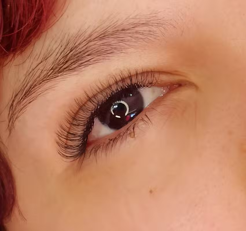 Situ Make Up & Lashes