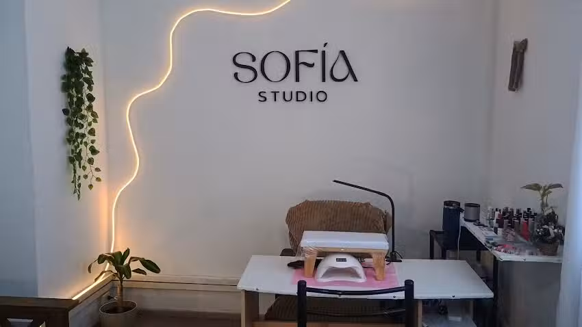 SOFIA STUDIO- PESTA&Ntilde;AS | CEJAS | U&Ntilde;AS