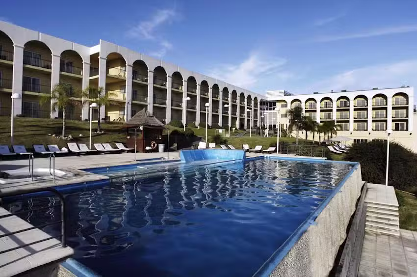 Sol Victoria Hotel Spa & Casino