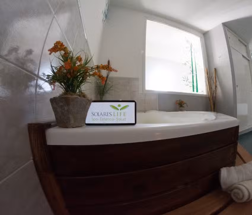 SOLARES LIFE &ndash; Spa