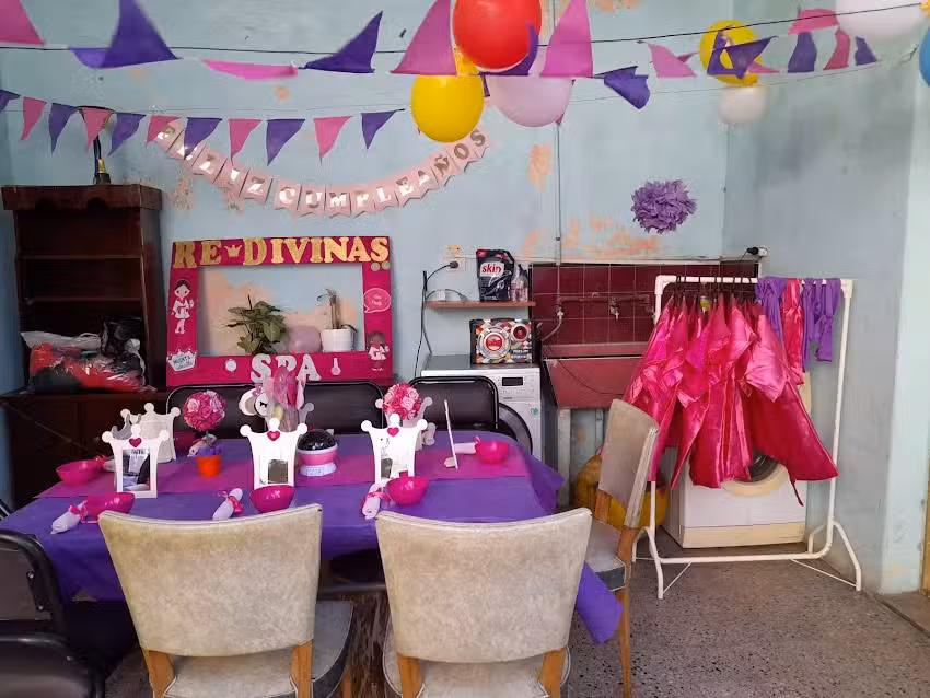 SPA DE NENAS REDIVINAS