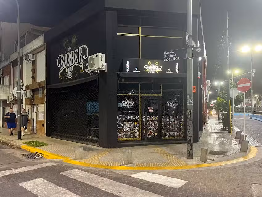 THE BARBER CLUB &ndash; VILLA DEL PARQUE