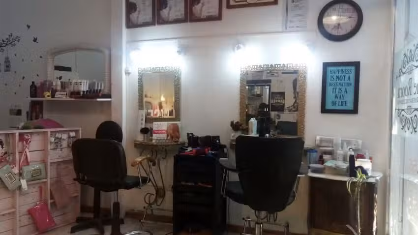 The Room &ndash; Peluqueria, Barberia Y Accesorios