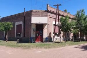 Tienda Ferraro y Peluqueria