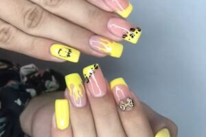 U&Ntilde;AS BEAUTY CLUB