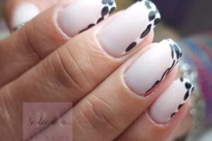 Uñas Se Dice de Mi…