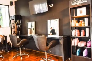 &Uacute;nico Peluquer&iacute;a Bv