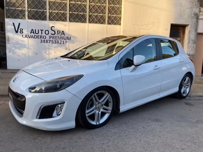 V8 AutoSpa Lavadero Premium