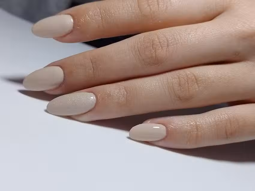 Vale Nails Villa Dolores