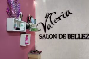 Valeria sal&oacute;n de belleza