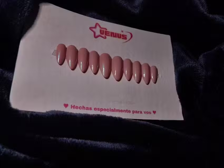 Venus Nails Manicur&iacute;a