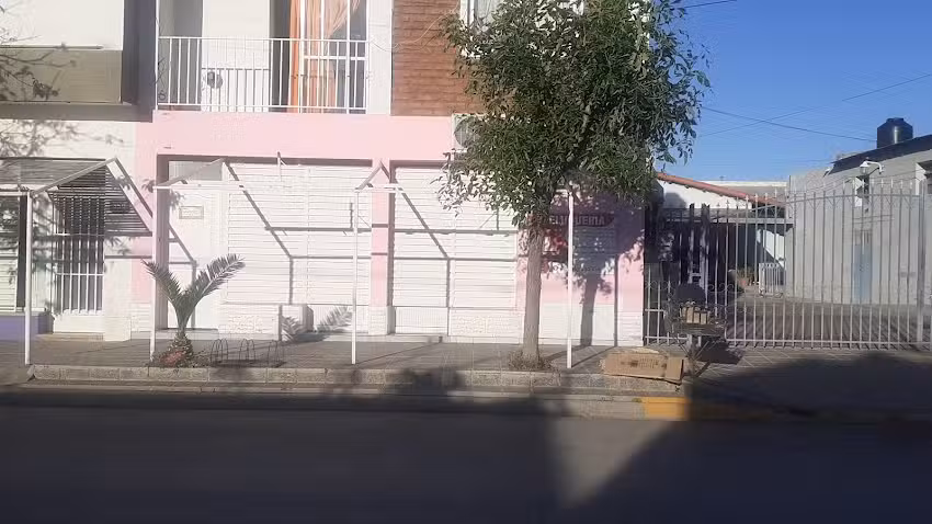 VERONICA LEONOR PEINADOS